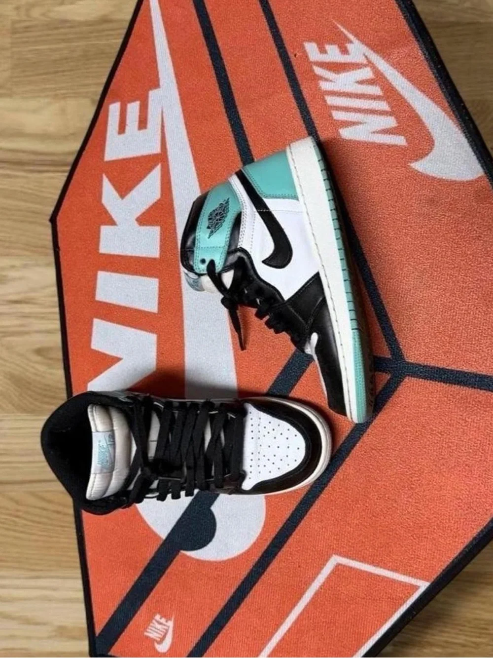 Nike Air Jordan 1 - White, Black & Teal WMNS - 7